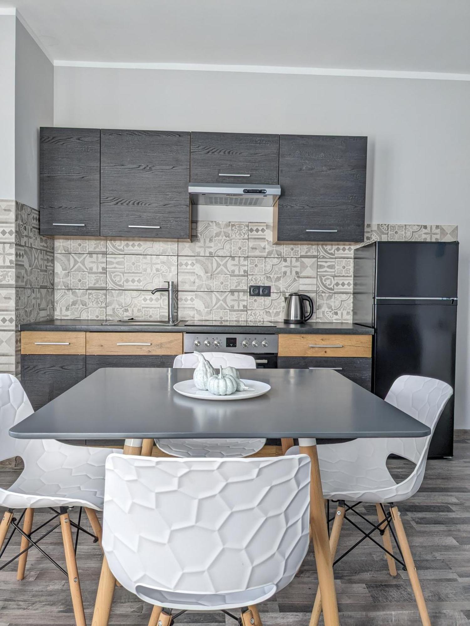 Bardolino Center Apartments מראה חיצוני תמונה