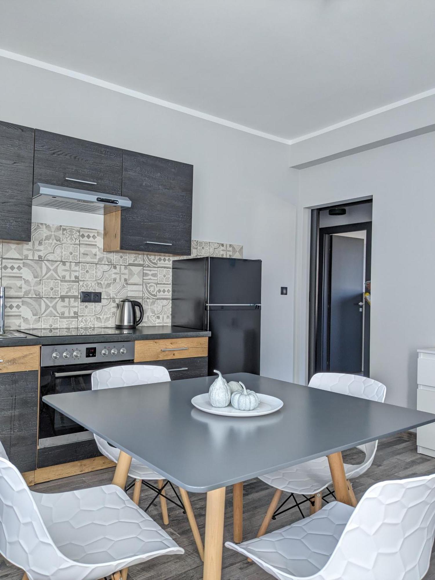 Bardolino Center Apartments מראה חיצוני תמונה