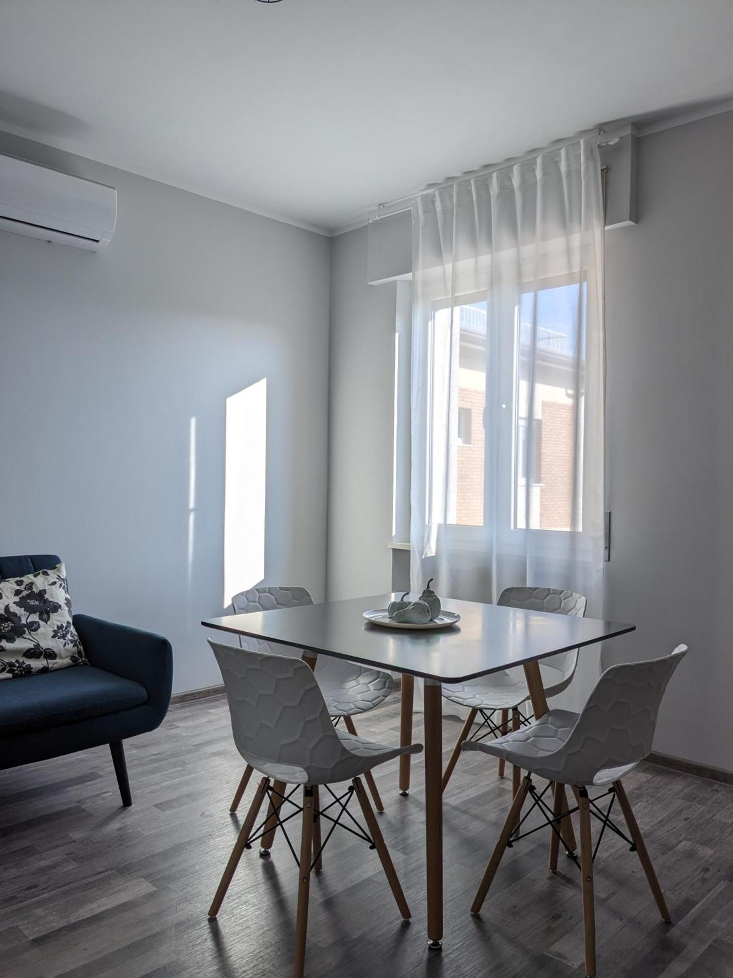 Bardolino Center Apartments מראה חיצוני תמונה