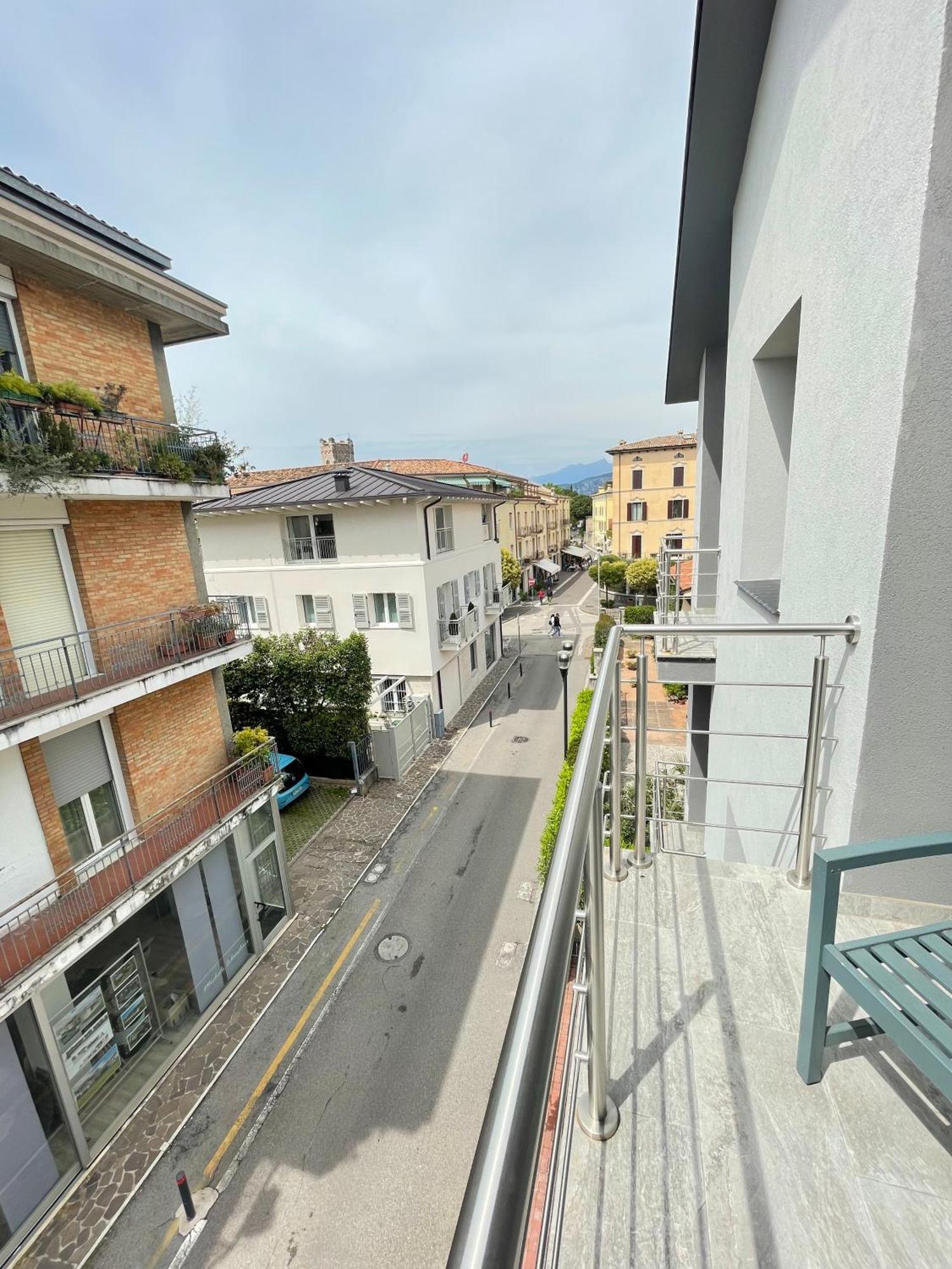 Bardolino Center Apartments מראה חיצוני תמונה