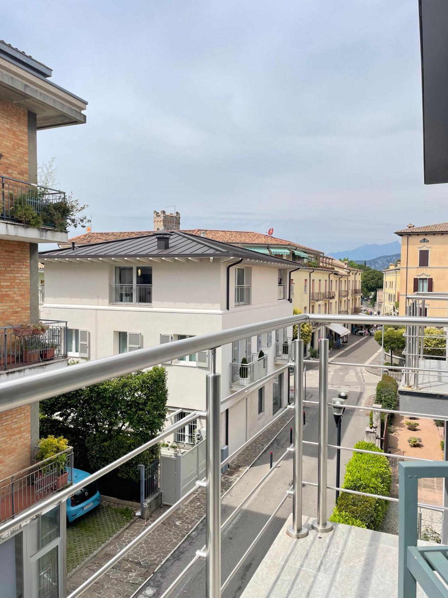 Bardolino Center Apartments מראה חיצוני תמונה