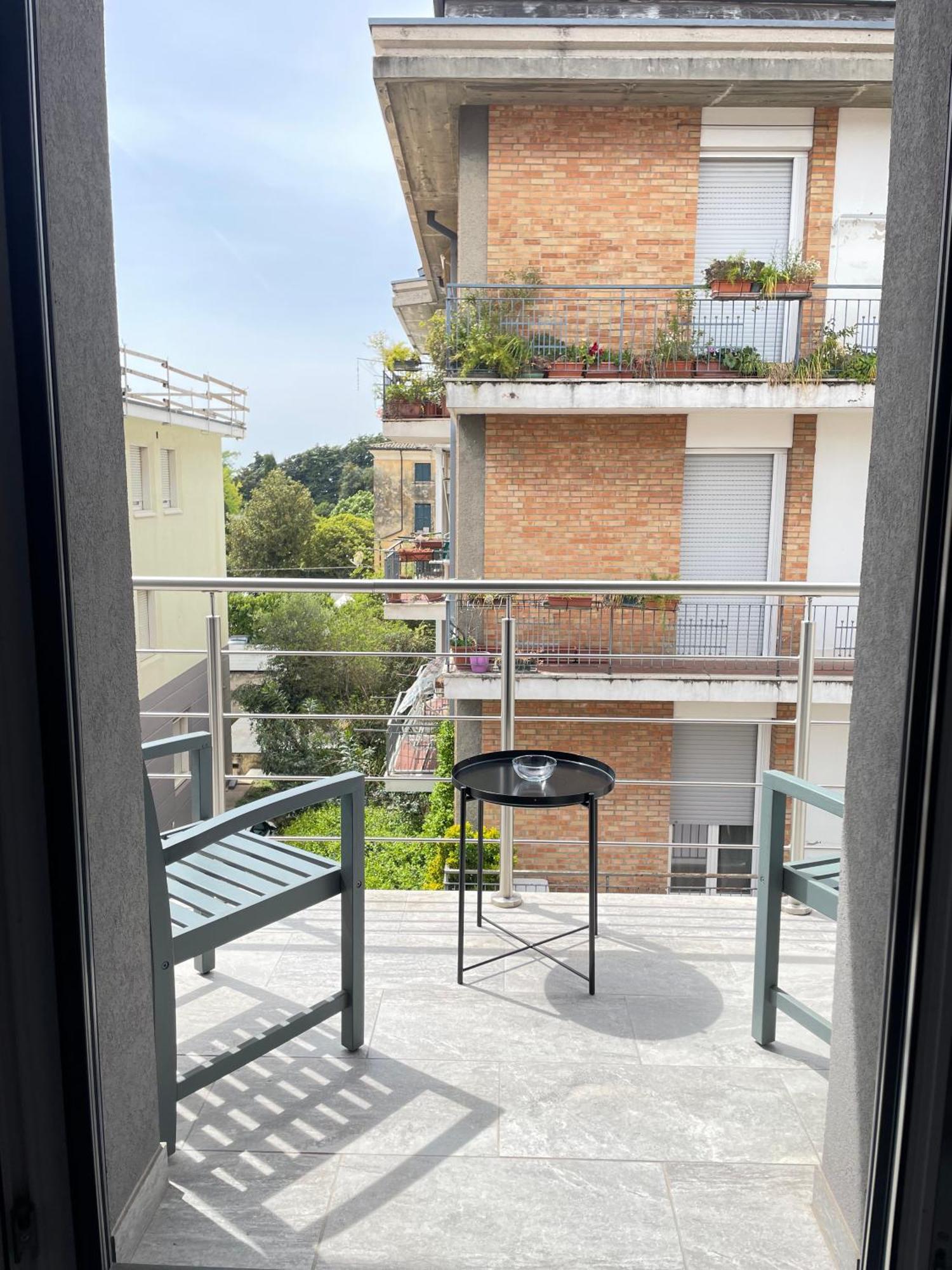 Bardolino Center Apartments מראה חיצוני תמונה